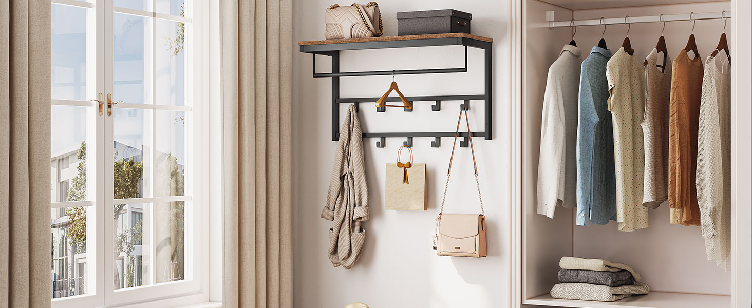 Wandgarderobe mit Ablage