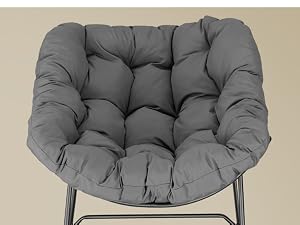 Cojín de silla Papasan acolchado gris con un grueso acolchado capitoné sobre una estructura de metal. Asiento redondo en forma de cuenco con tela de felpa que crea un cómodo mueble de salón.