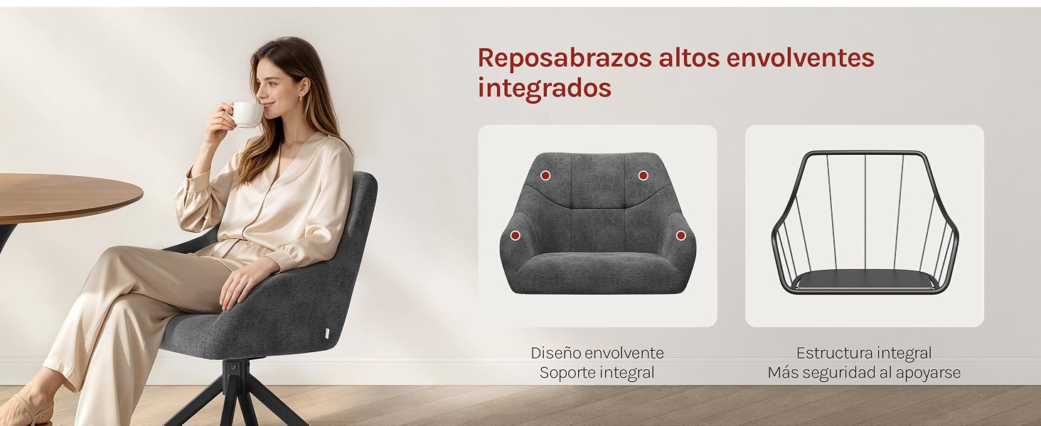El texto dice: «Reposobreazos altos envolventes integrados». Mujer sentada en un sillón moderno tapizado en gris con reposabrazos altos y envolventes integrados que se muestra en un ambiente interior neutro.