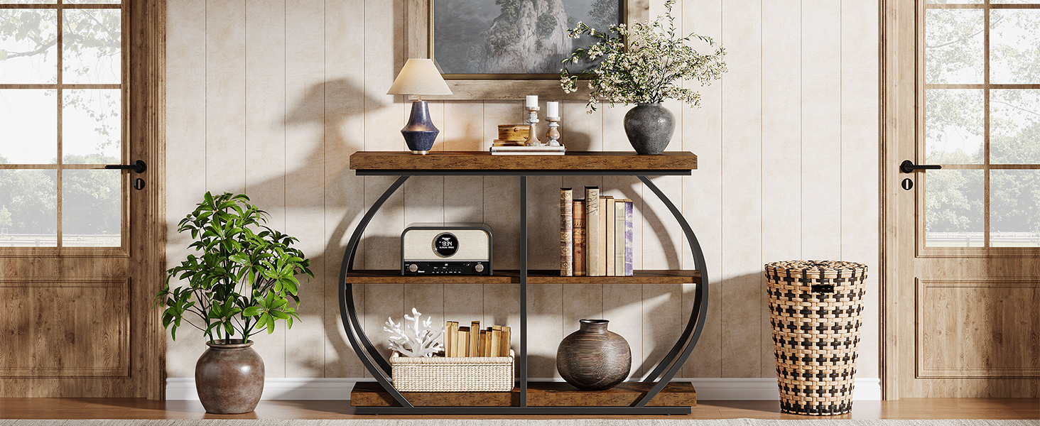 Robuust metalen frame met houten details