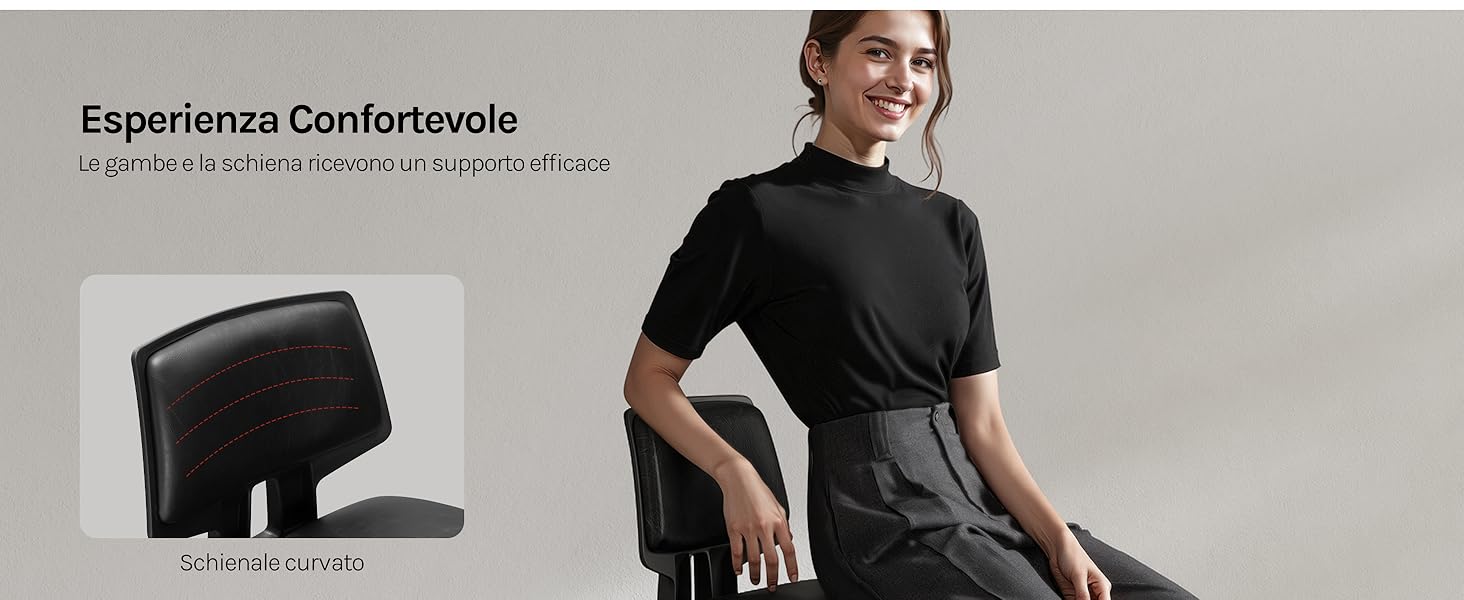 Espositore di attrezzature sportive professionali con scarpe e abbigliamento sportivo neri su sfondo neutro.