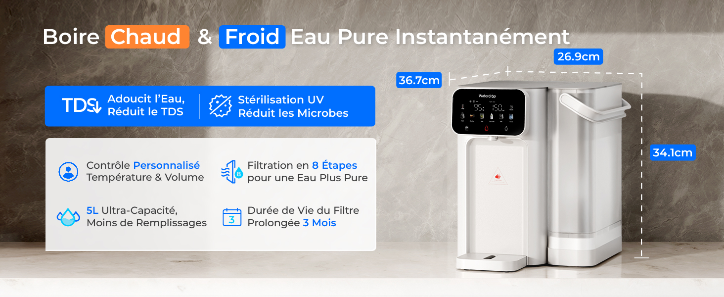 Le texte indique « Boire Chaud &amp; Froid Eau Pure Instantanément ». Présentoir de produits présentant des systèmes de distribution d'eau avec commandes de température dans une cuisine moderne.