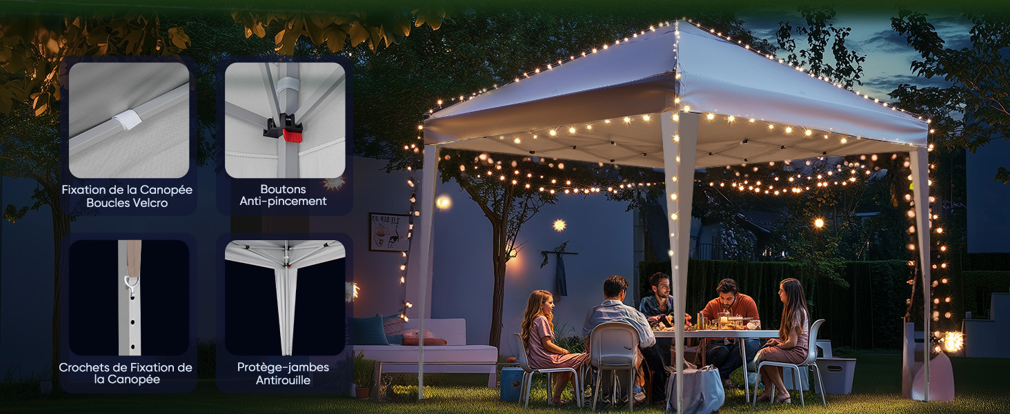 Terrasse extérieure aménagée la nuit avec des guirlandes lumineuses illuminant une pergola blanche ou un coin salon couvert, créant une atmosphère ambiante.