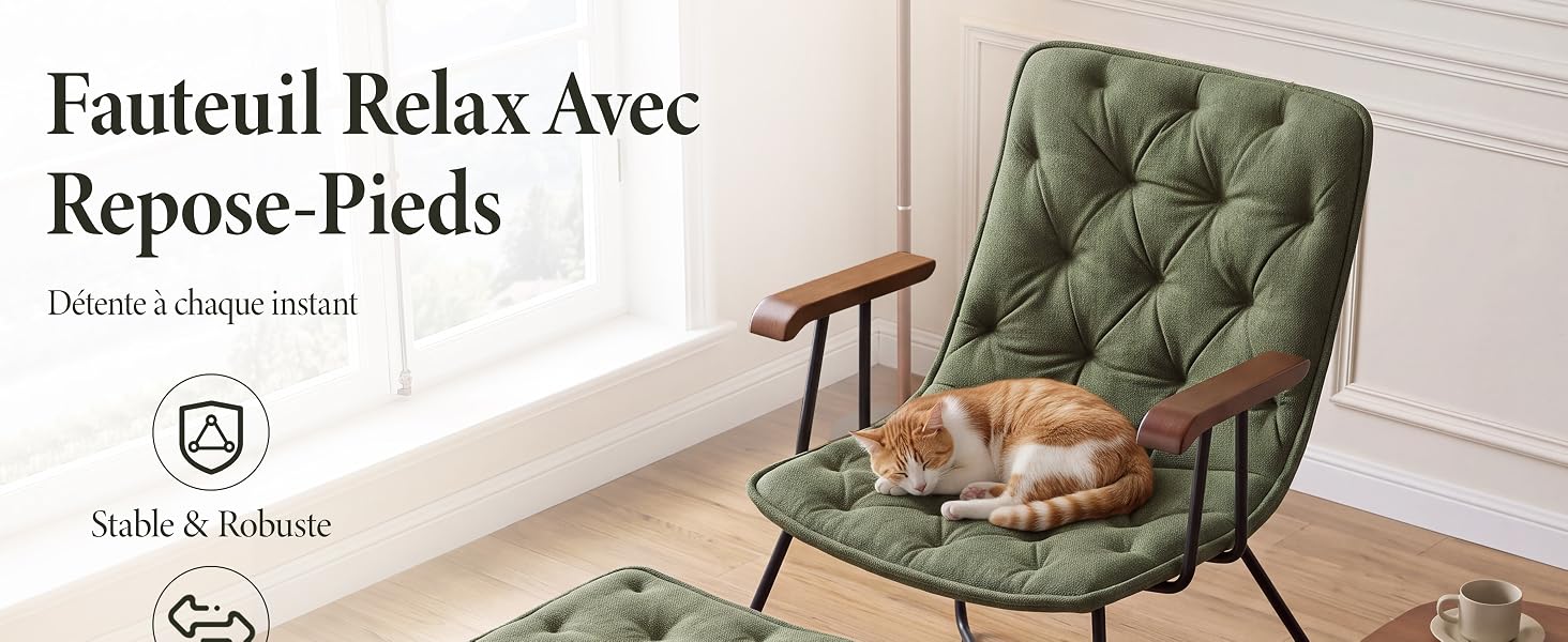 Le texte indique « Fauteuil Relax avec Repose-Pieds », « Détente régime », « Siège &amp; Repose ». Fauteuil matelassé vert avec repose-pieds dans un décor intérieur moderne avec accessoires décoratifs.