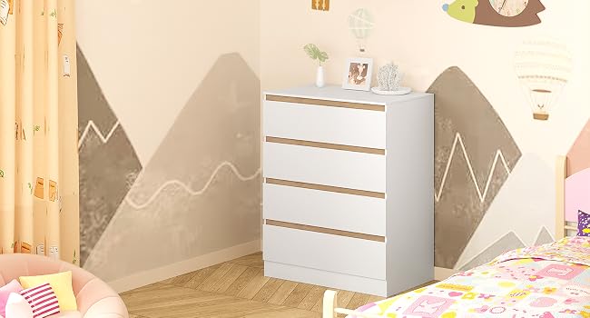 Habitación infantil con mural de montaña pintado, tocador blanco y calcomanías decorativas de pared con diseños de sol y animales en colores apagados.