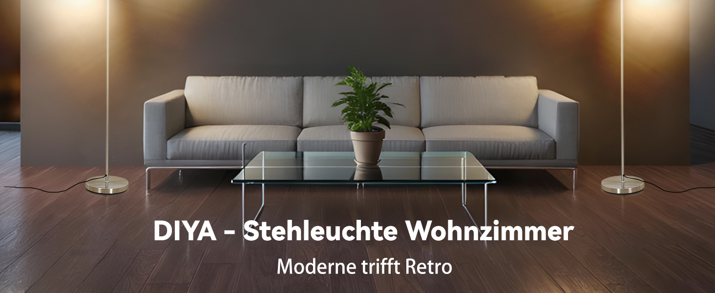 Der Text lautet „DIYA - Stehleuchte Wohnzimmer“. Modernes Wohnzimmerinterieur mit Stehlampen und modernen Möbelarrangements.