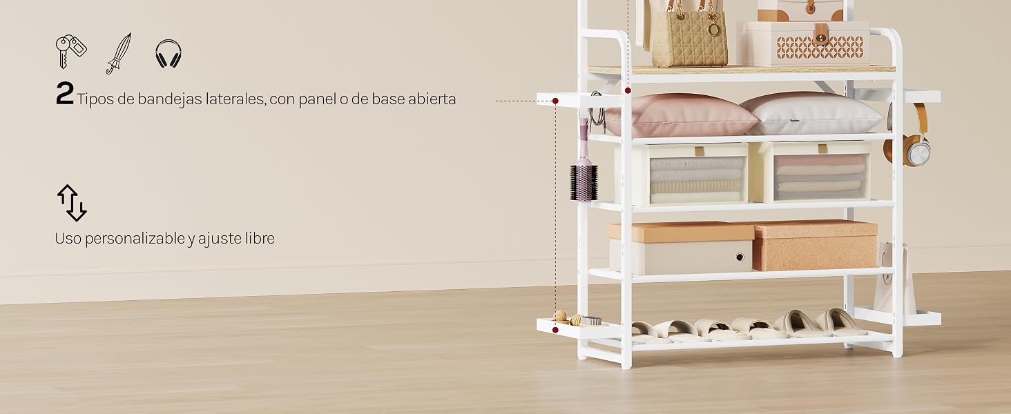 Estante de almacenamiento blanco de varios niveles con estantes que contienen artículos doblados y piezas decorativas. El producto se muestra en el interior de una casa con un fondo de pared de color beige.