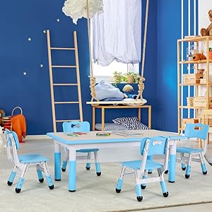 Table enfant avec 4 chaises