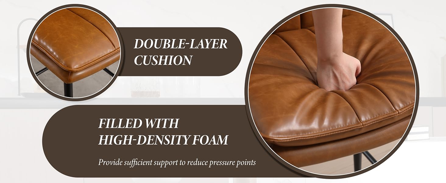 : construction à double couche et rembourrage en mousse haute densité. Les gros plans montrent les détails des coutures et la douceur du coussin lorsque vous appuyez dessus