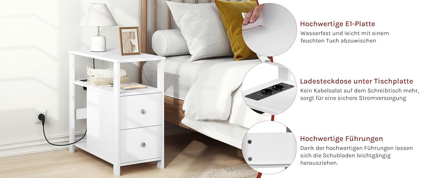 ein weißes Bett mit einem weißen Nachttisch und einem weißen Nachttisch mit Schubladen