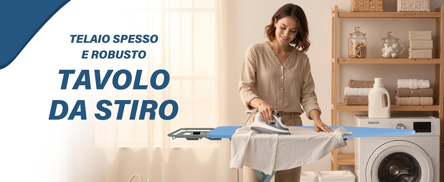 Il testo recita 'DA STIRO TAVOLO'. Scena interna di una casa che mostra un asse da stiro o un tavolo sistemato in una lavanderia.