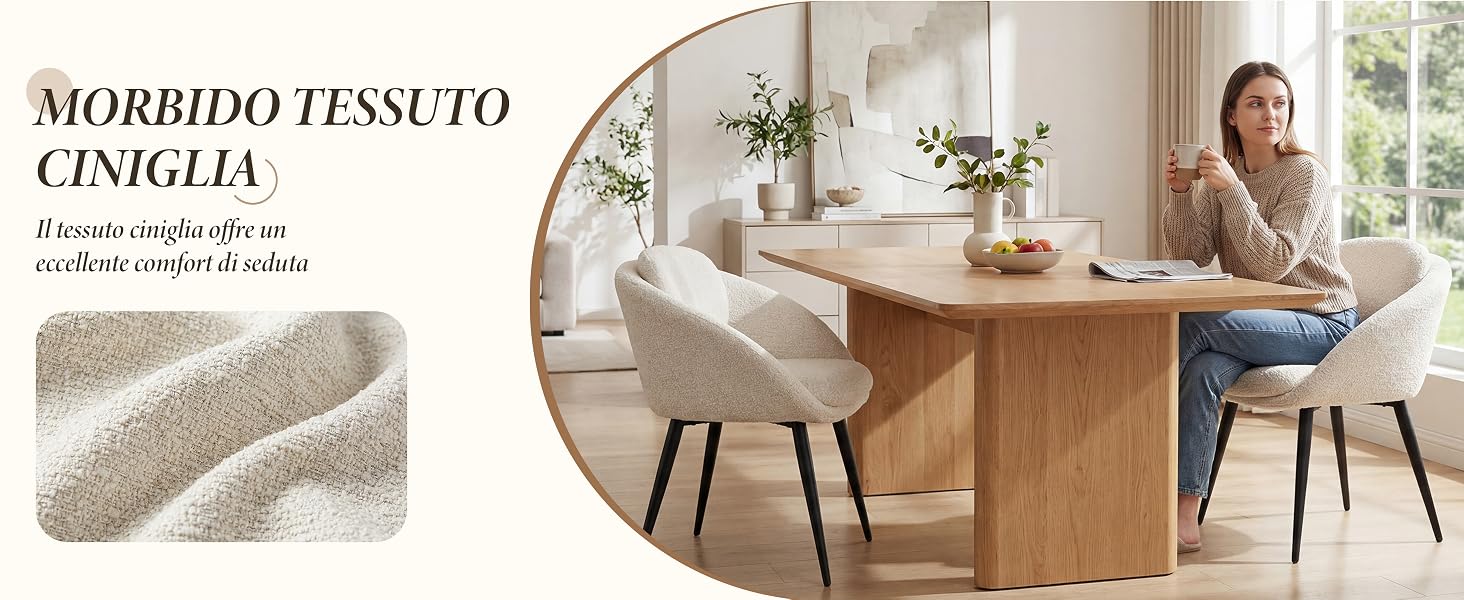 Il testo recita 'MORBIDO TESSUTO CINIGLIA', 'Robusto cotone ad alta densità'. Morbido tessuto in ciniglia presentato nella sala da pranzo interna con tavolo in legno e sedie imbottite, che dimostra una fitta trama in cotone e un'applicazione decorativa per la casa.