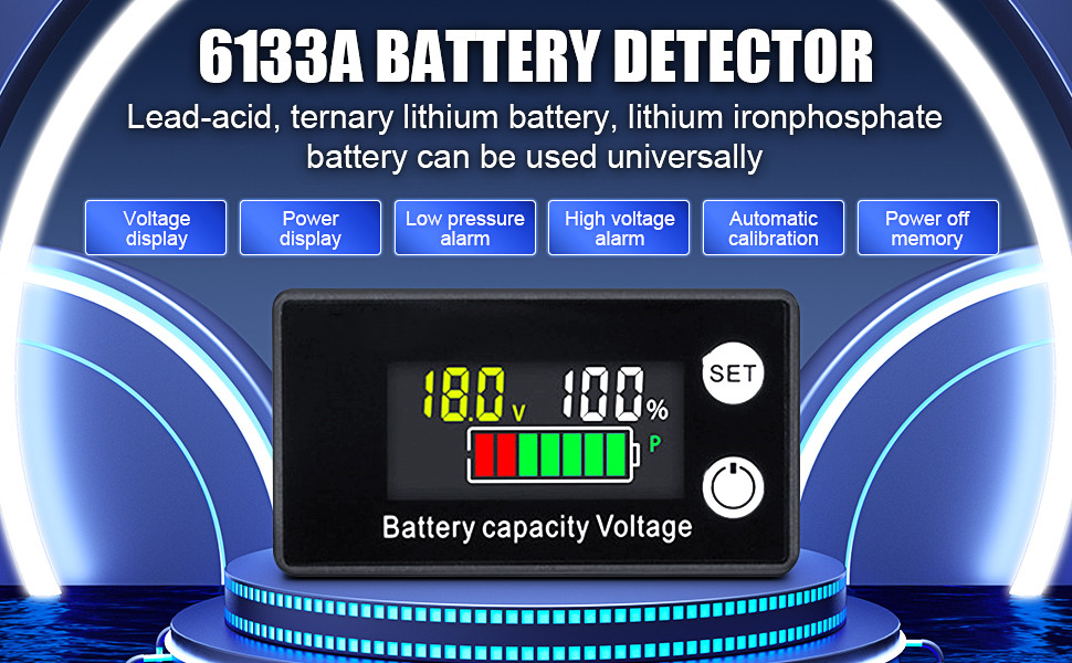 6135A con pantalla LCD que muestra el voltaje y la capacidad. Cuenta con retroiluminación azul y múltiples modos de prueba de batería.