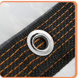 bâche imperméable avec oeillet