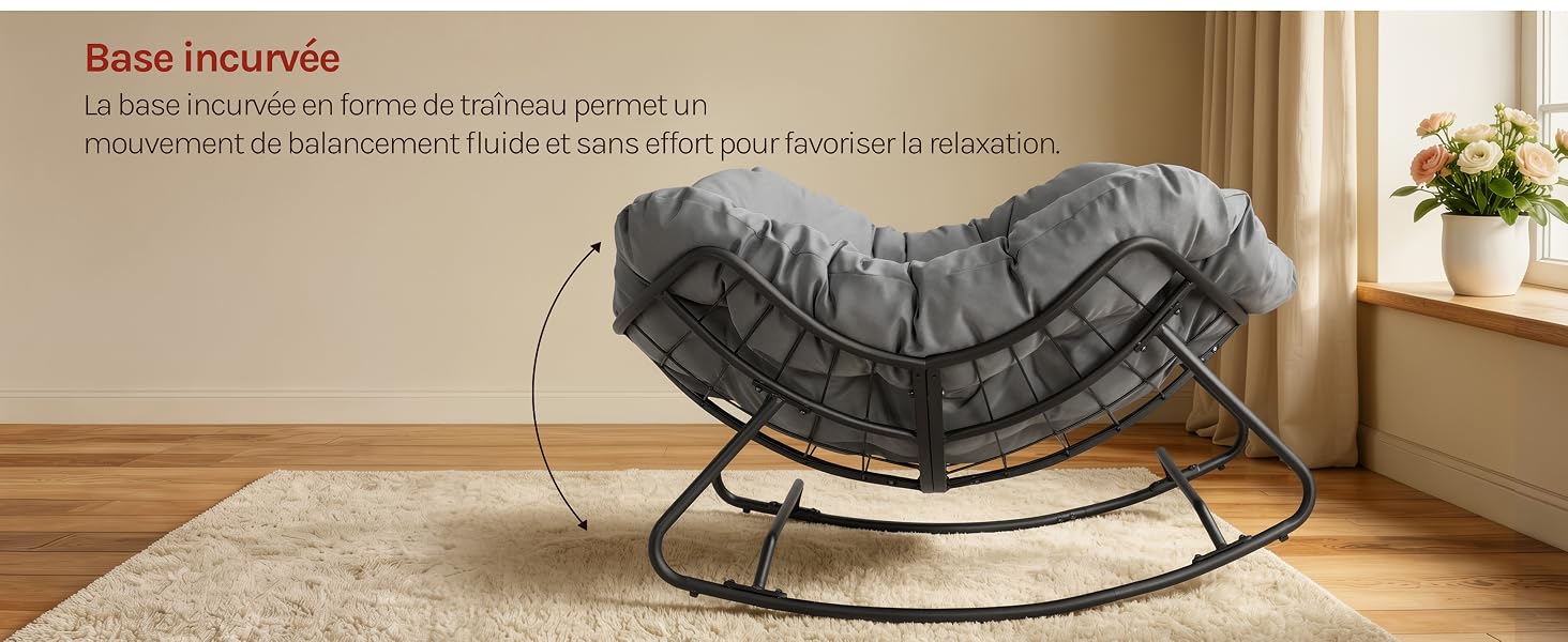 Le texte indique « Base Incurvie » avec un texte descriptif ci-dessous. L'image montre un lit incurvé noir pour animaux de compagnie aux bords volantés placé sur un plancher en bois clair près d'une fenêtre avec des plantes.