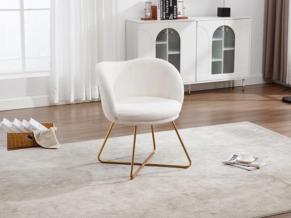 fauteuil doree fauteuil coiffeuse fauteuil fausse fourrure
