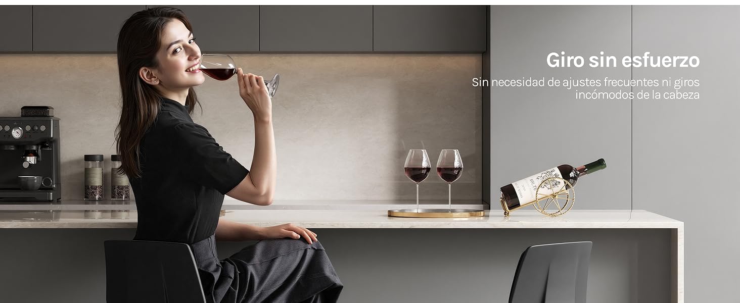 Serie de imágenes que muestran degustaciones o degustaciones de vinos, con primeros planos de vino tinto en copas sobre un fondo neutro.