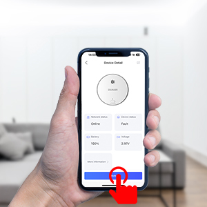 Smartphone portable doté d'une interface circulaire avec relevés de température et d'humidité, et d'un bouton surligné en bas.