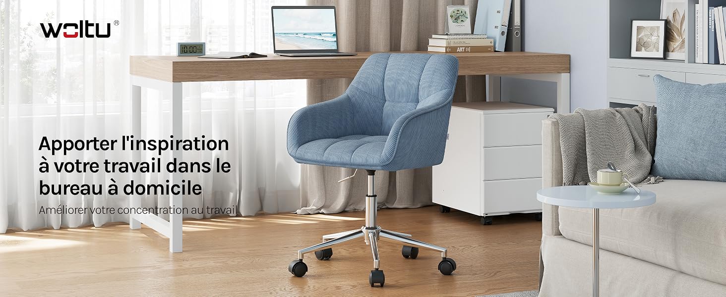 Le texte indique « welru » et « Apportez l'inspiration &amp; votre travail dans le bureau à domicile ». Espace de travail moderne à domicile comprenant un bureau, un ordinateur, une chaise, des unités de rangement et des articles d'organisation organisés sur du parquet.
