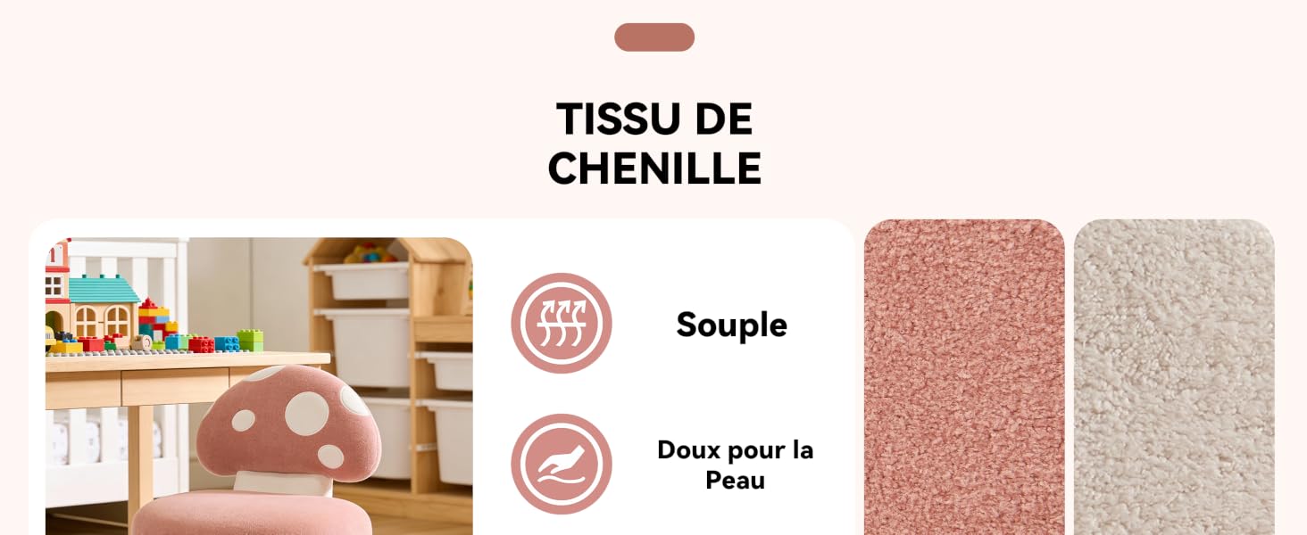 Le texte se lit comme suit : « Dans pour le Peter ». Décoration intérieure de la pièce montrant des échantillons de murs texturés roses et beiges ou des échantillons exposés à côté de meubles.