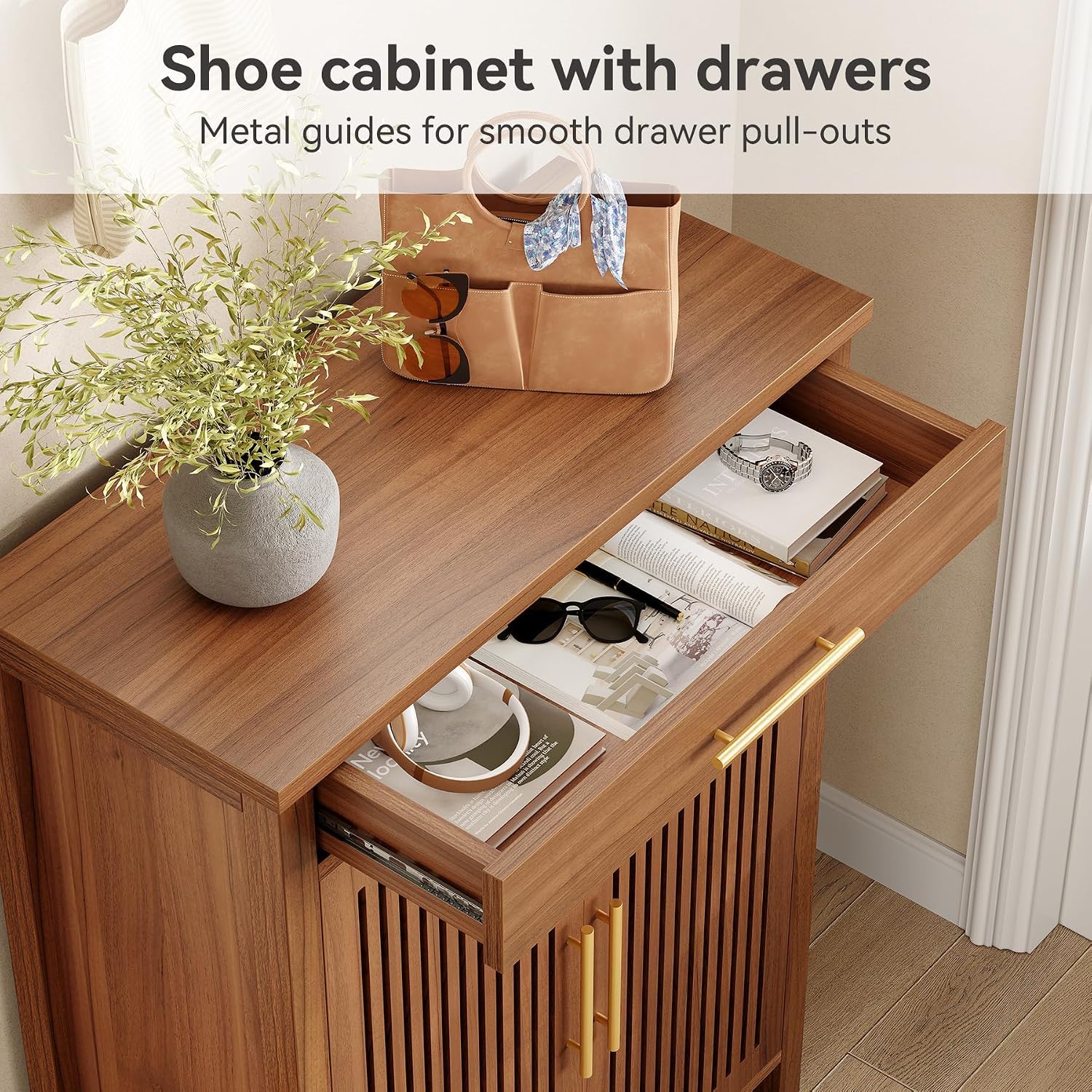 Schuhschrank Innenansicht