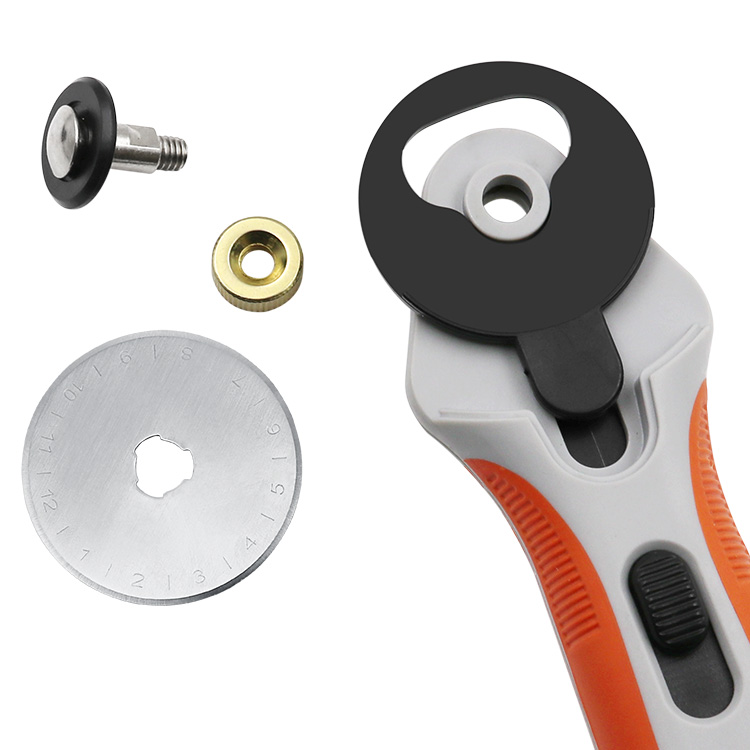 1 Jeu De Lames De Rechange Pour Coupeur Rotatif Pour Orfa Dafa Fiskas Coupe Rotative Tissu Papier Coupe Circulaire Patchwork Cuir Artisanal (couteau De Coupe 45 Mm + 10 Lames (avec échelle)) -Pro Outils Soldes Magasin AAHKMJXYDAFdJAOAIMEbOAchoK7M5N0Bh9lUp89Gku6vt1sryaHctKjRhTQZtGXM5ham6 ixOGiZf yKrOa5kN bwAD9eYmA0ToNV6g5JgB1ww==