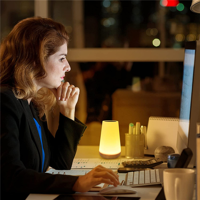 WRalwaysLX Luce Notturna LED Quadrata Con Telecomando E Sensore Di Movimento – 12 Colori + 4 Modalità Flash - 3