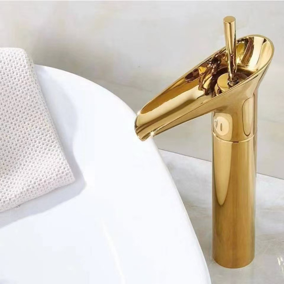 CECIPA MAX Rubinetto Alto Per Bagno A Cascata, Rubinetto Per Lavabo Nero Rubinetto Per Bagno In Acciaio Inox Miscelatore Monocomando Per Bagno Con Beccuccio Altezza 245 Mm 90023216