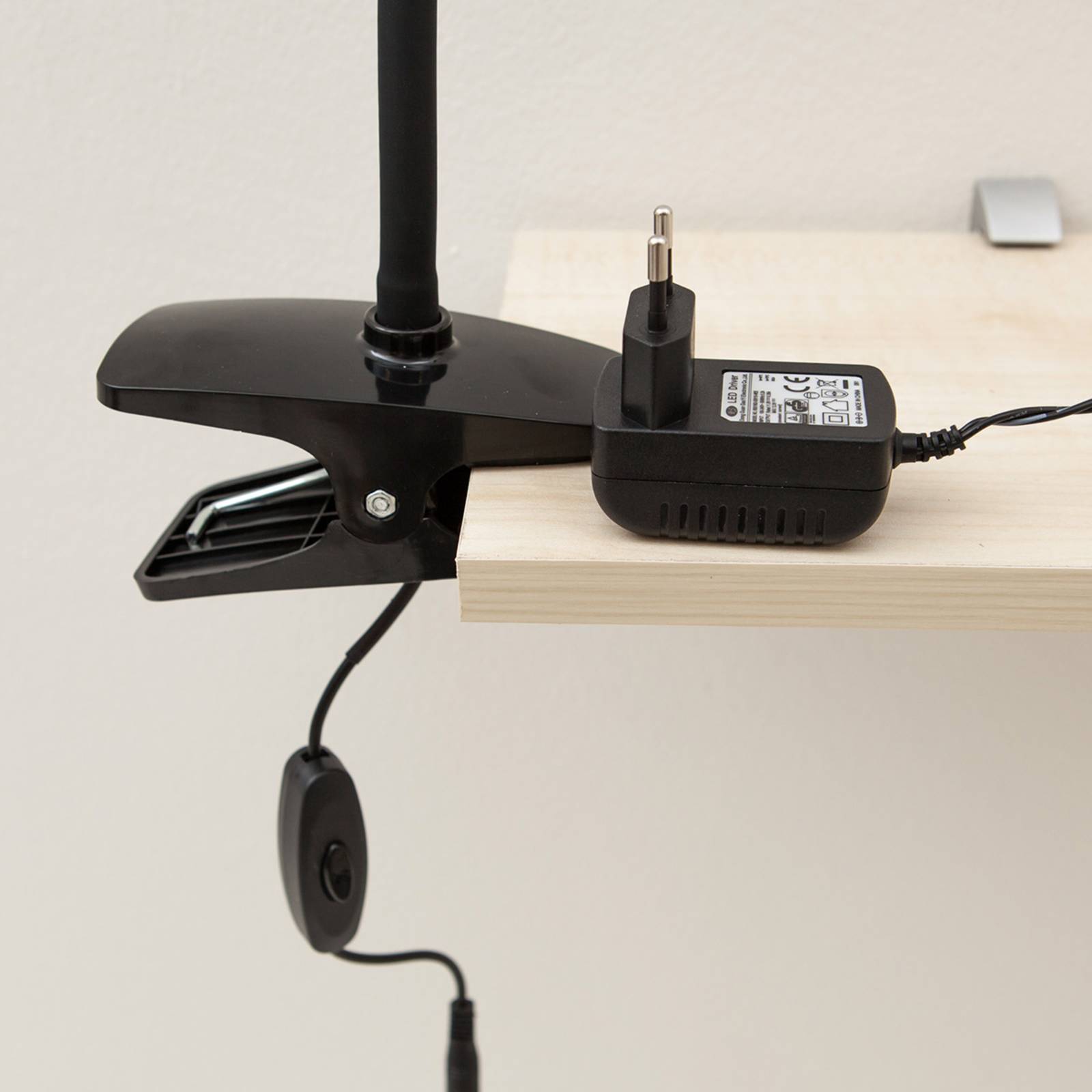 Lindby Lampada Con Morsetto A LED Baris Nera Delicata -Offerta economica OSRAM || Paulmann || ATMOSPHERA