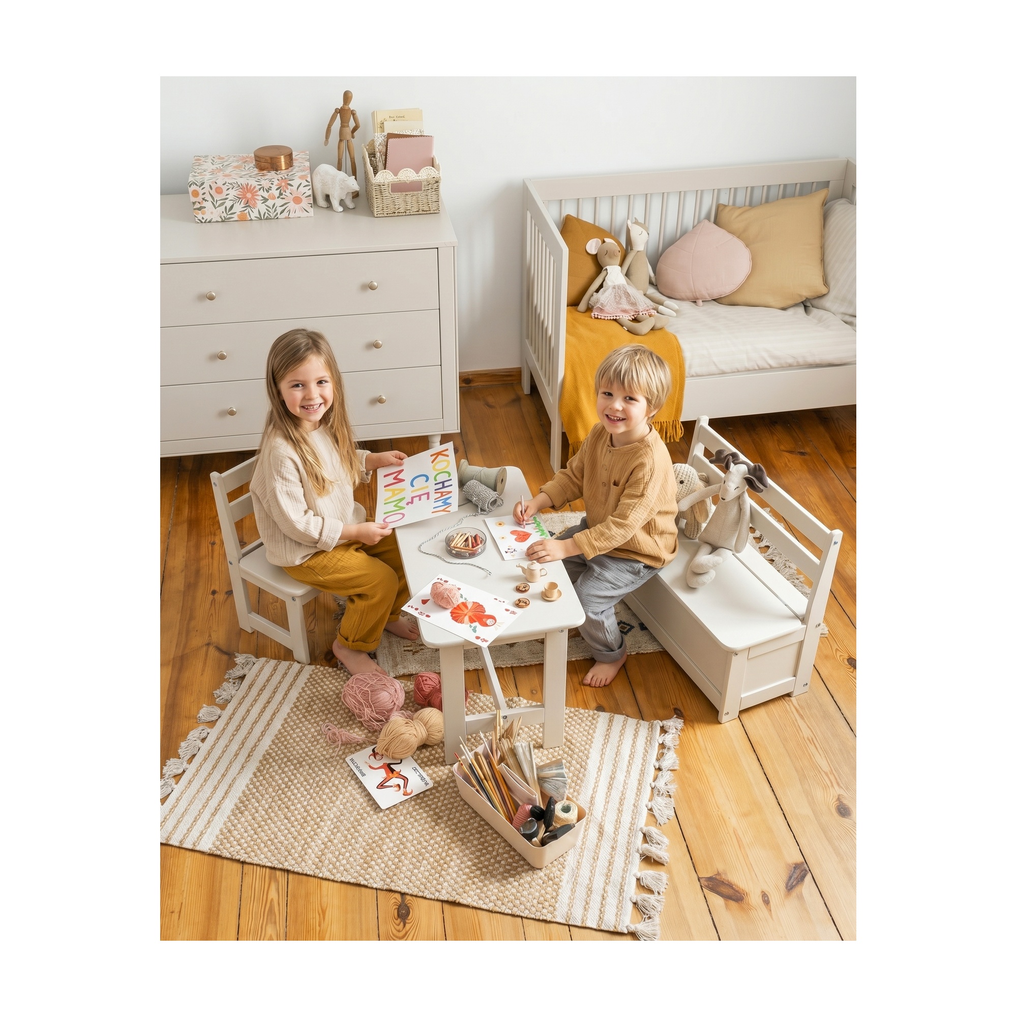 Kinderstuhl Weiß