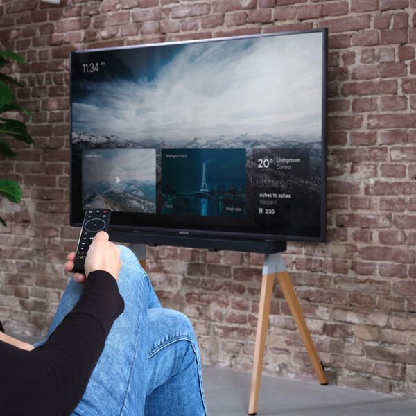 One For All Falcon WM7482 porta TV da pavimento