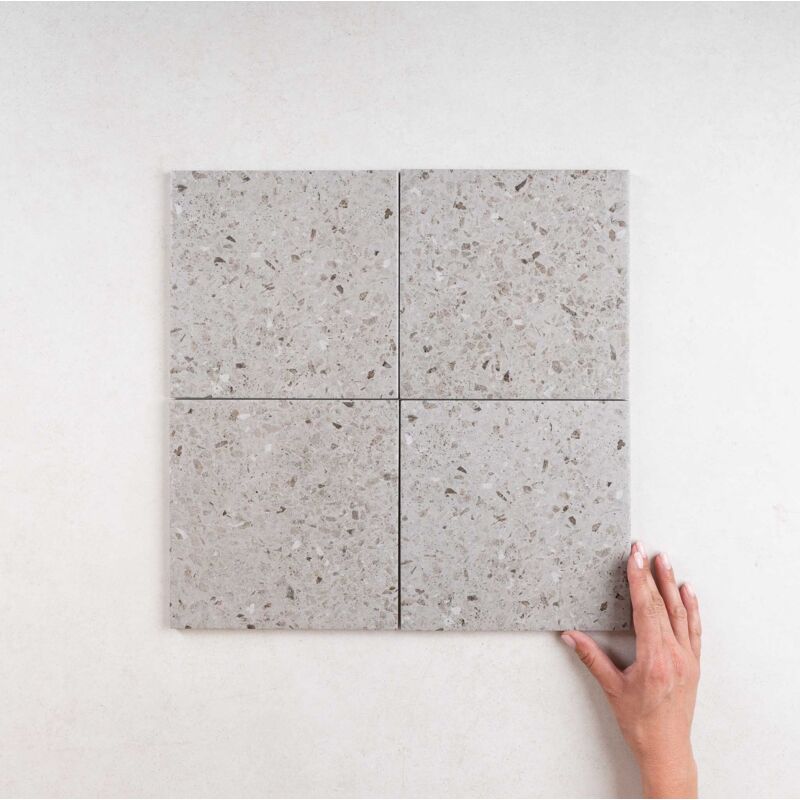 Nais - Carrelage Effet Terrazzo natural drops 18,5x18,5 Grey (0,413m²) - Les Carreaux de Jean