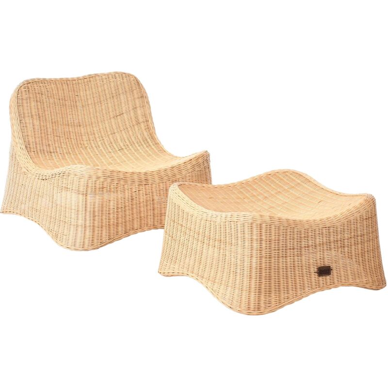 Beliani - Fauteuil de Jardin en Rotin avec Pouf Empilable Naturel Aigani