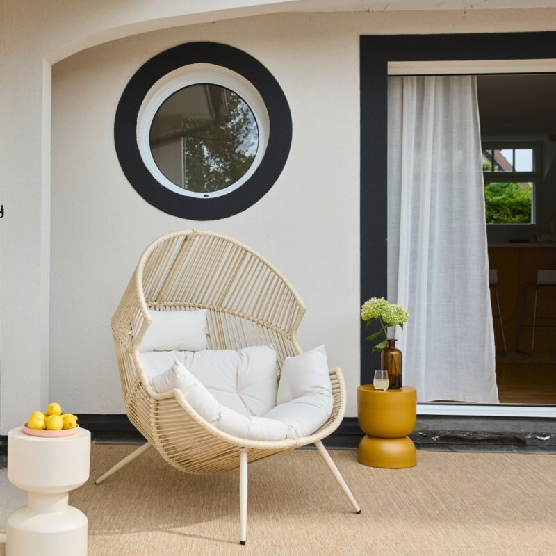 Fauteuil oeuf de jardin acier et résine beige - Salenza