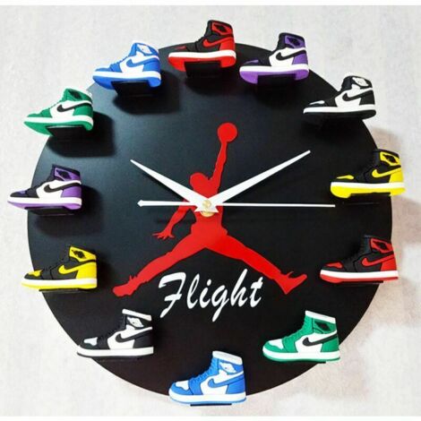 Fei Yu – Horloge murale 3D en forme de chaussure basket-ball – Cadran 24h – Diamètre 30 cm – Mouvement à quartz précis – Décoration sportive unique