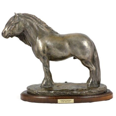 Fell Pony - Hengst - Statuette mit Pferd, Pferdesilhouette auf Holz, prestigeträchtige Auszeichnung im Art-Dog-Markenwettbewerb