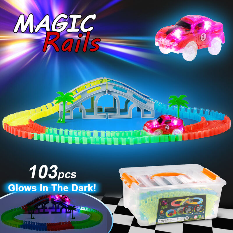 

Happyshopping - FENG YUAN DA 170203-B 103PCS 55mm Twist Railway Montaje flexible Neon Glow in the Dark con Bridge Track Race Car para ninos