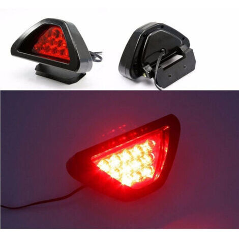 Feux de jour de style F1, feux arrière rouges à 12 LED, feux antibrouillard, feux de freinage triangulaires, feux de sécurité et feux de moteur