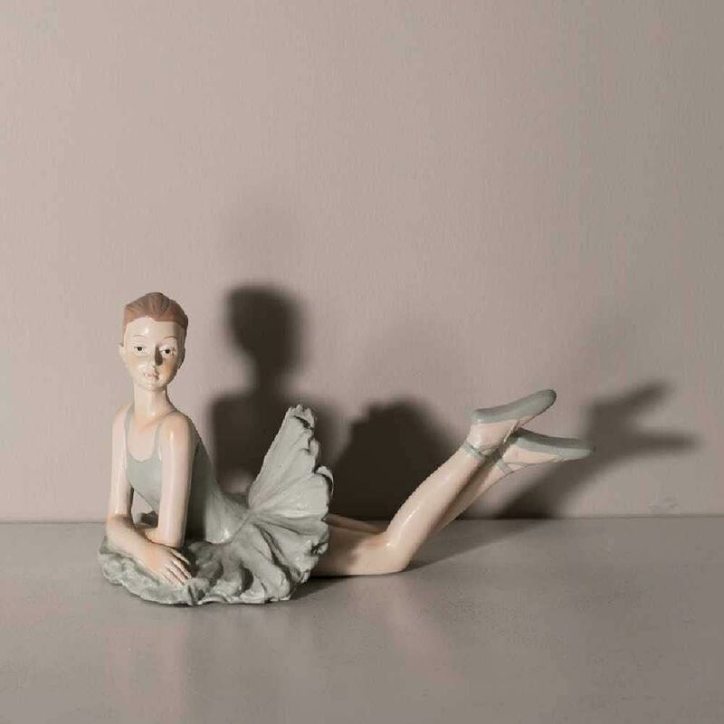 

Figuras de adornos de resina para niña de Ballet de arte nórdico, accesorios de decoración para adornos de sala de estar para decoración del hogar F