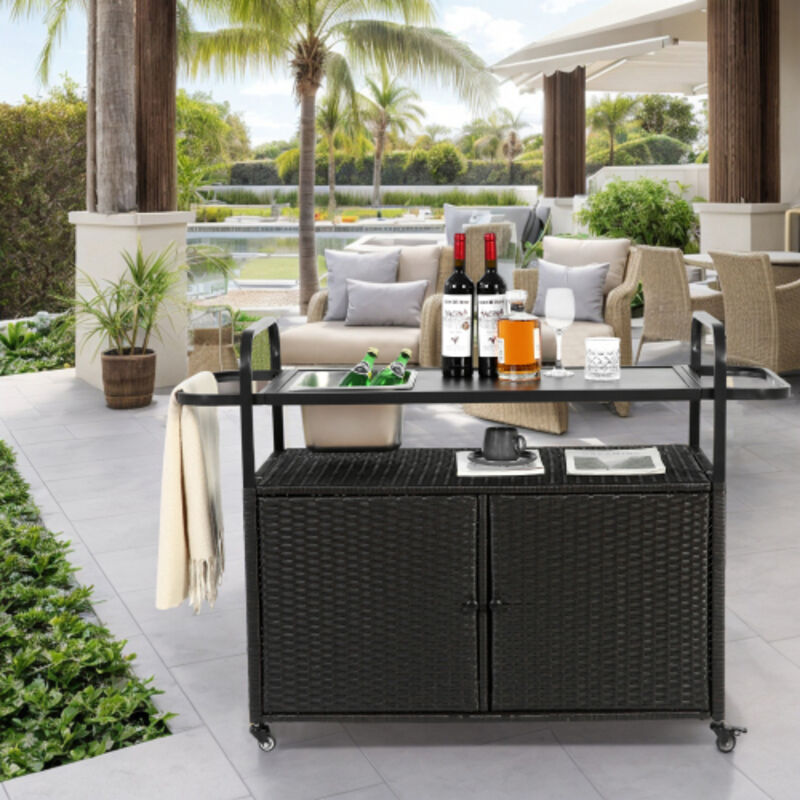 Table de bar d'extérieur, chariot de bar en osier avec armoire, chariot de service pour terrasse avec plateau en acier, avec un seau à glace, roues