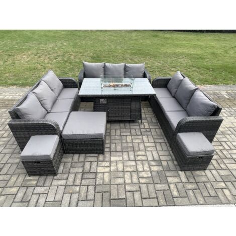 Fimous Rattan Gartenmöbel im Freien Gasfeuerstelle Esstisch Set mit Lounge Sofa 3 Hockern