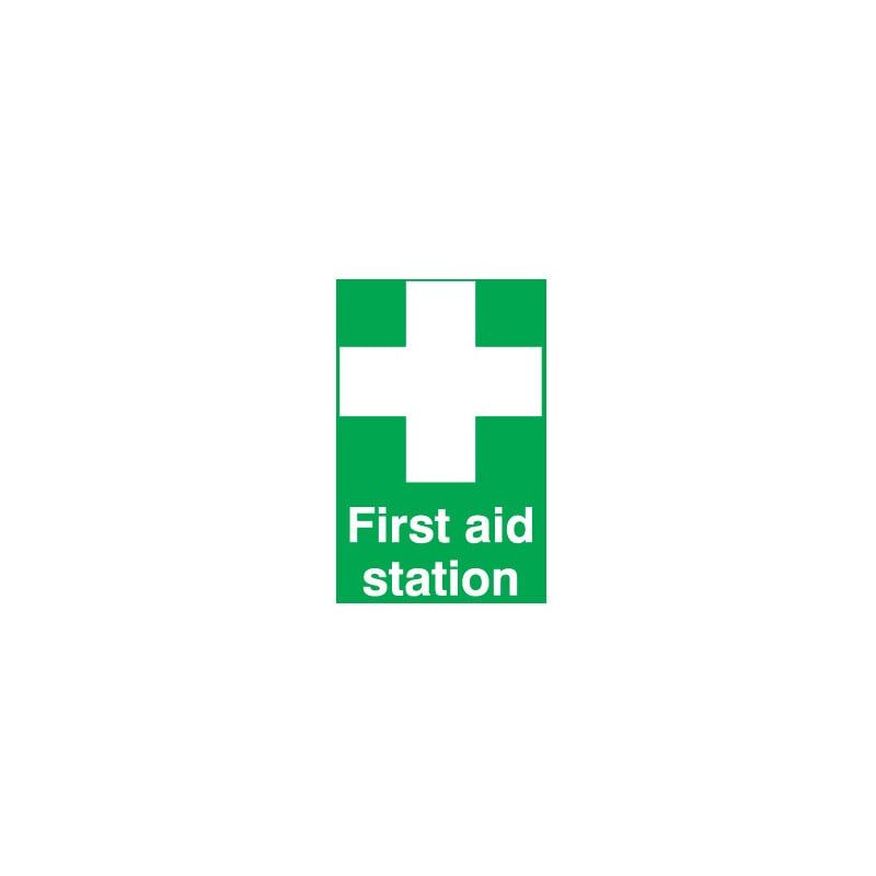 First Aid Station Vinyl Sign - 148 X 210MM - Sitesafe
