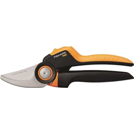Fiskars Forbici da potatura Bypass X-series M con PowerGear (P921)