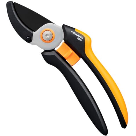 Fiskars FORBICI PER POTATURA SOLID BYPASS P121