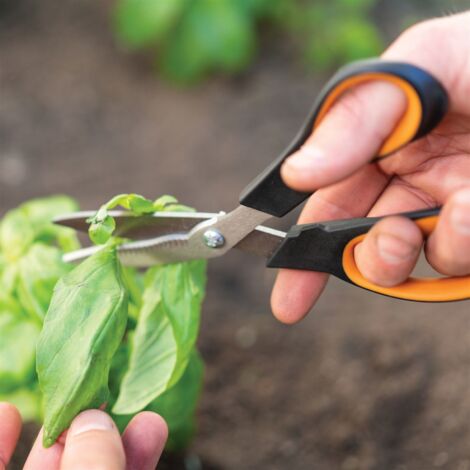 Fiskars Solid Gemüseschere SP240