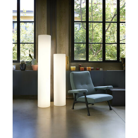 Fluo  Light white - Ø 30 / 40 cmLampada da terra in polietilene per interni ed esterni originale Slide made in Italy bar ristorante piscina hotel