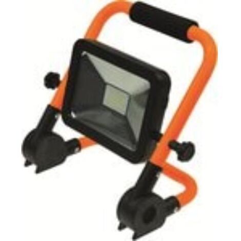 Focos  Saros port. bateria 30w