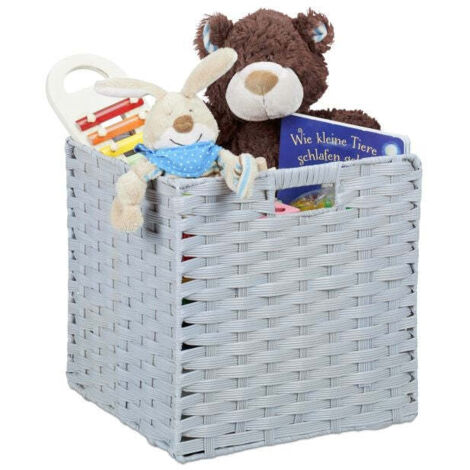 Folding storage basket