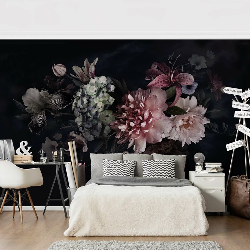 

Fotomural Premium - Flowers With Fog On Black - Mural apaisado Dimensión LxA: 225cm x 336cm Material: Premium