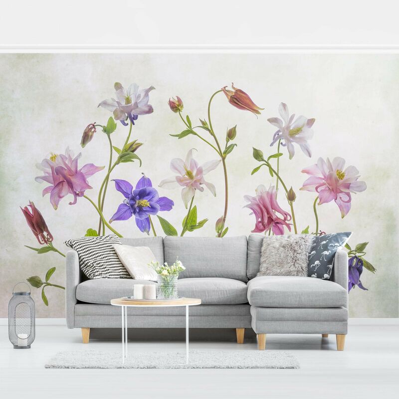 

Fotomural Premium - Forest Columbine - Mural apaisado Dimensión LxA: 255cm x 384cm Material: Premium
